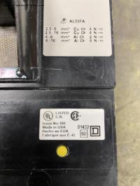 photo of MCCB29473