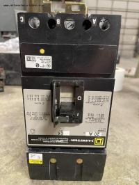 photo of MCCB29473