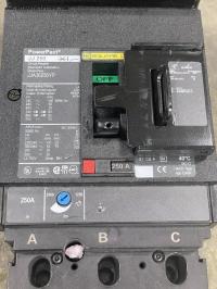 photo of MCCB29520