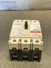 photo of MCCB29631