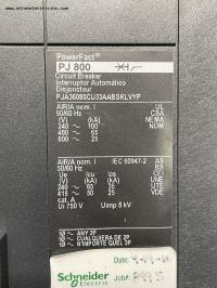 photo of MCCB29861