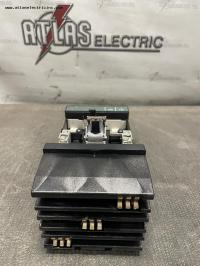 photo of MCCB29998
