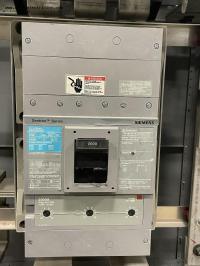 photo of MCCB30099